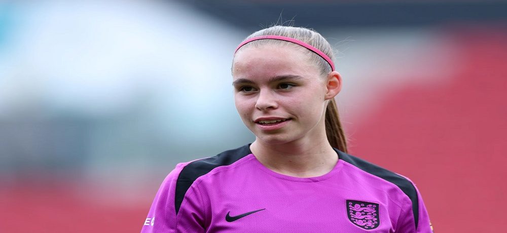 เนลลี่ ลาส ประเดิมสนามให้ทัพสิงโตสาว U-19 ในศึกยูโร 2025